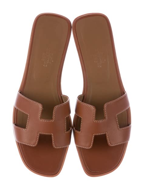 sandalen hermes oran|women wearing hermes oran sandals.